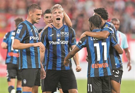 亚特兰大：欧冠赛场上的“逆袭蓝焰”